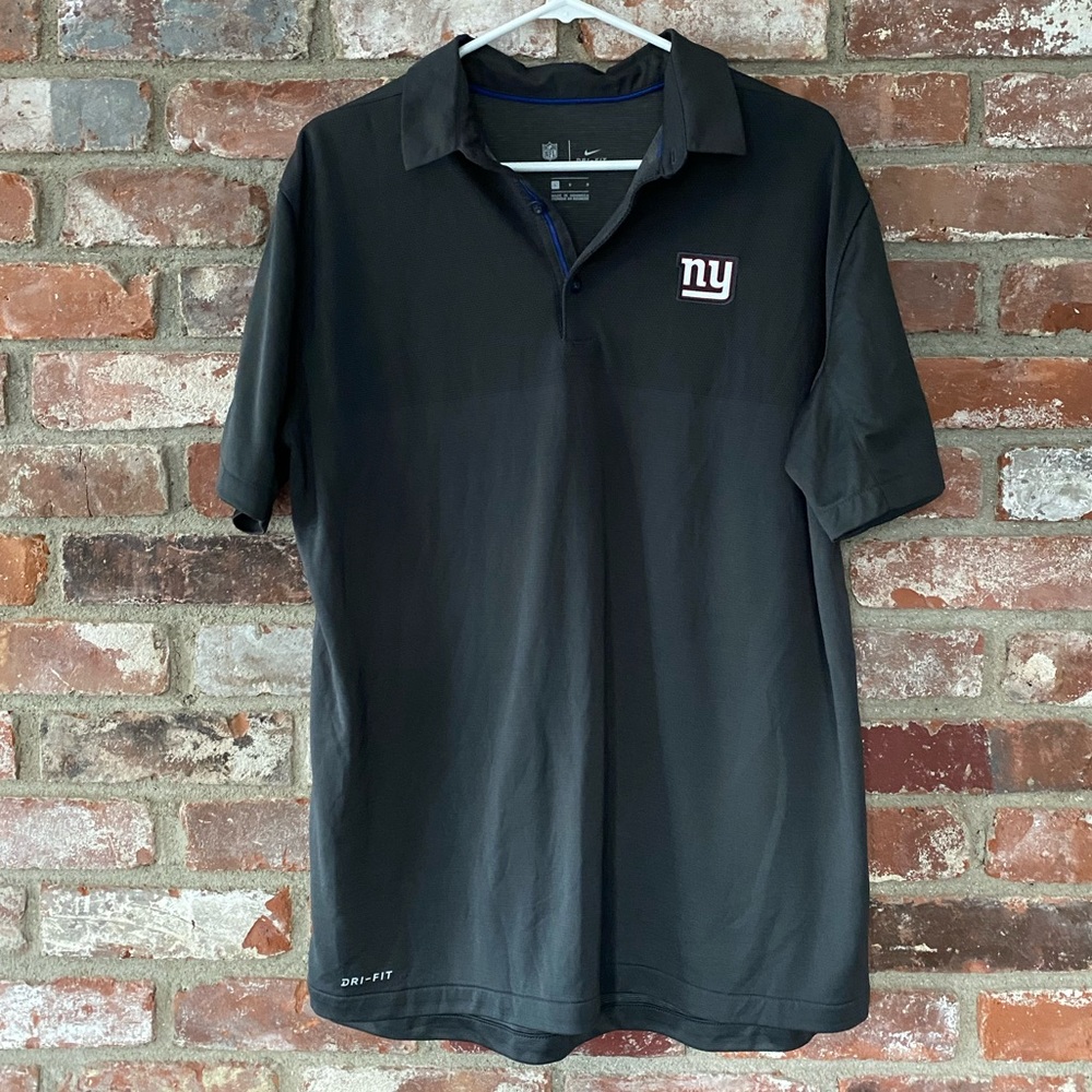 Men’s large Nike dri-fit NY Giants shirt